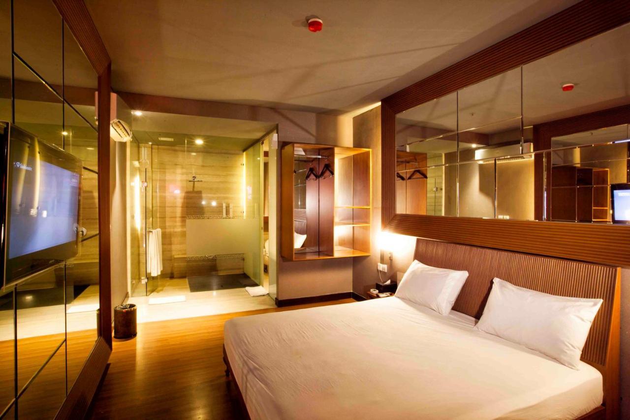 ג'קרטה 108 Hotel By Him מראה חיצוני תמונה