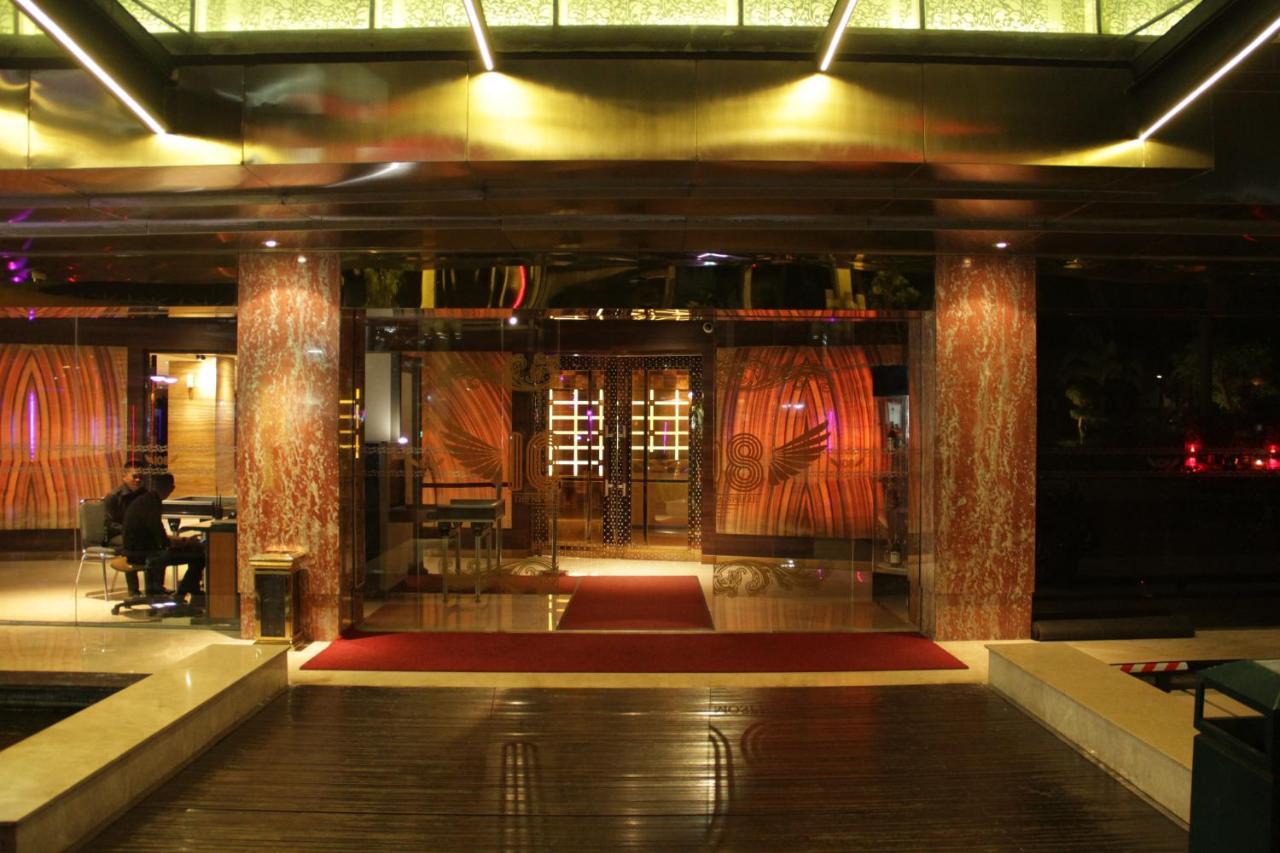 ג'קרטה 108 Hotel By Him מראה חיצוני תמונה